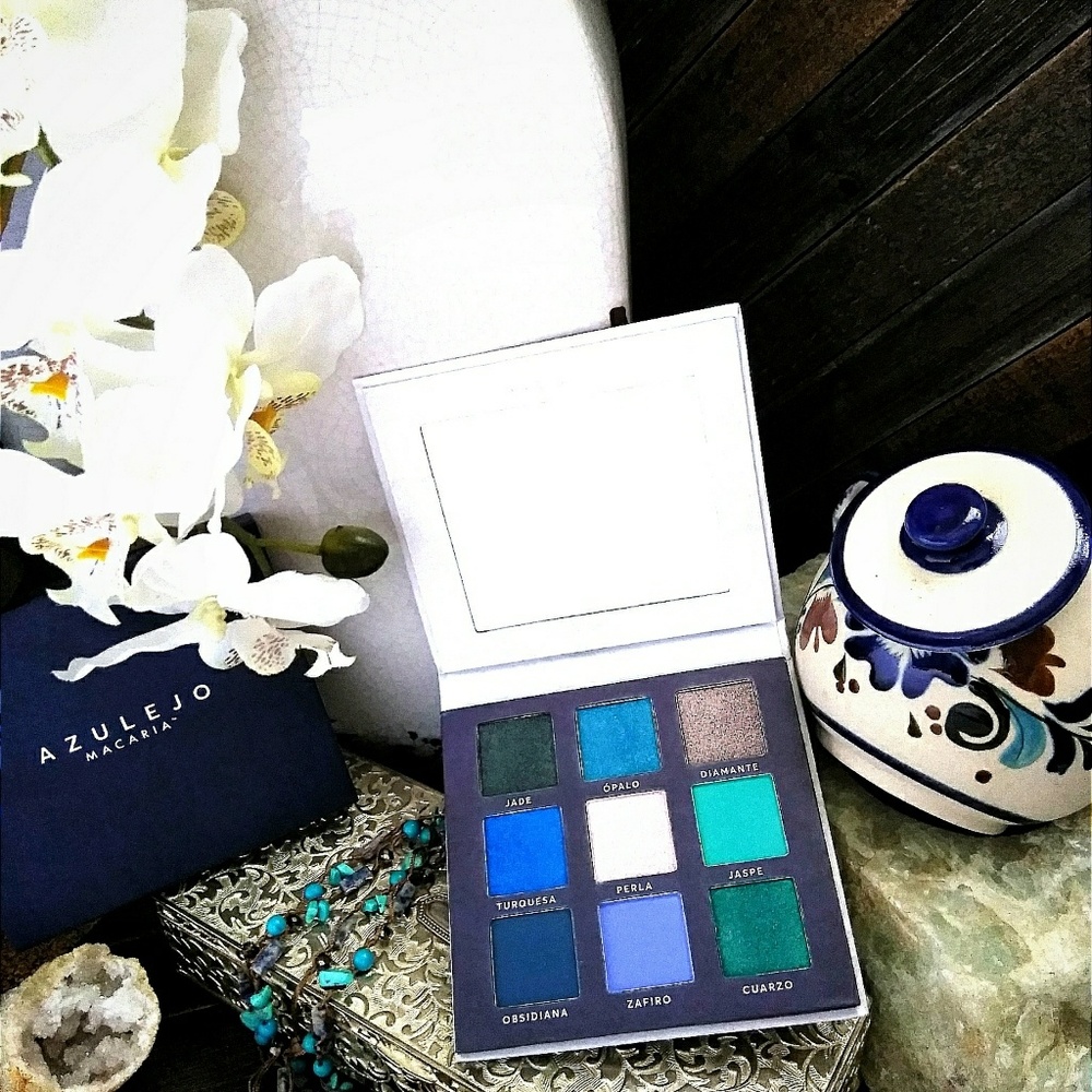 Eyeshadow pallete/ intense pigment